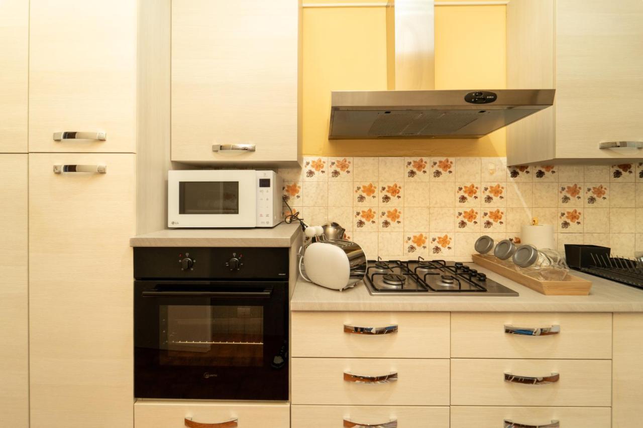 Trilocale Con Parcheggio Privato Apartment มิลาน ภายนอก รูปภาพ