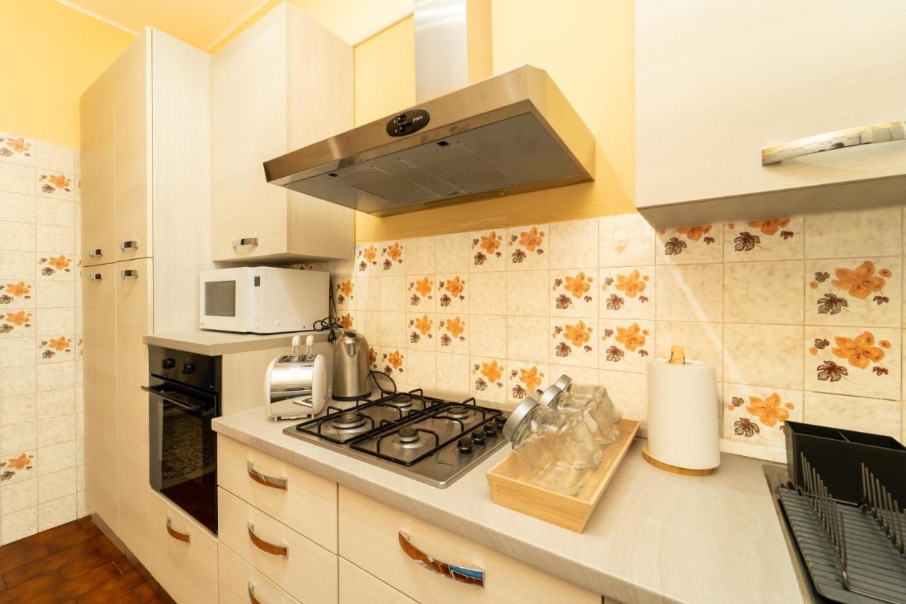 Trilocale Con Parcheggio Privato Apartment มิลาน ภายนอก รูปภาพ